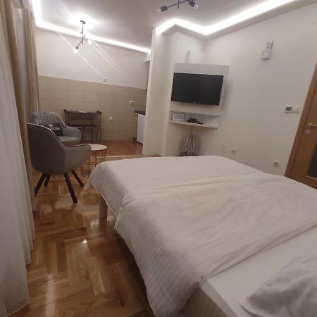Studio Apartman Lukavica سراييفو المظهر الخارجي الصورة